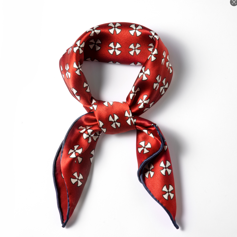 Elegant and luxury silk scarf for women, perfect gift idea – 100% pure silk. Premium fashion.