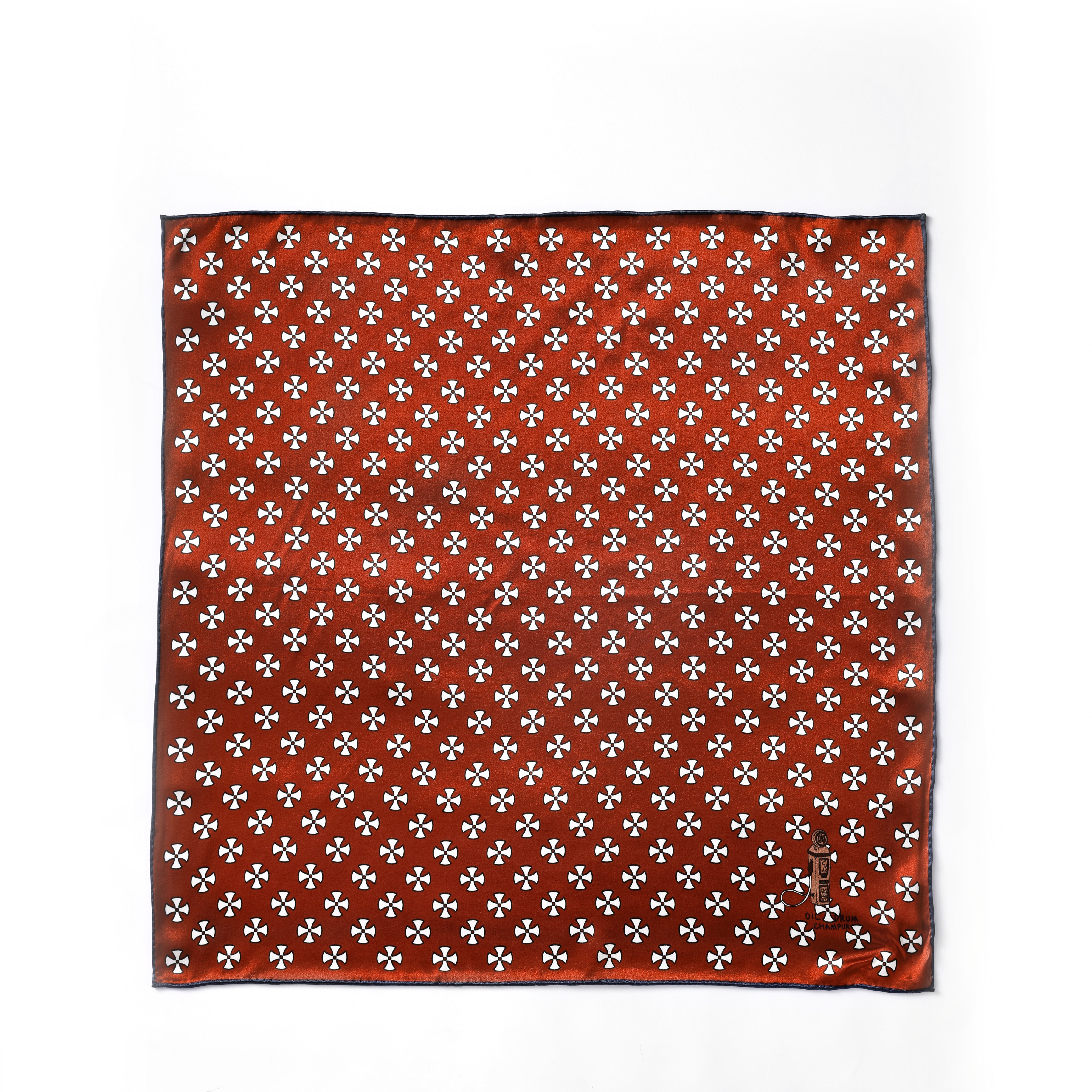 Elegant and luxury silk scarf for women, perfect gift idea – 100% pure silk. Premium fashion.