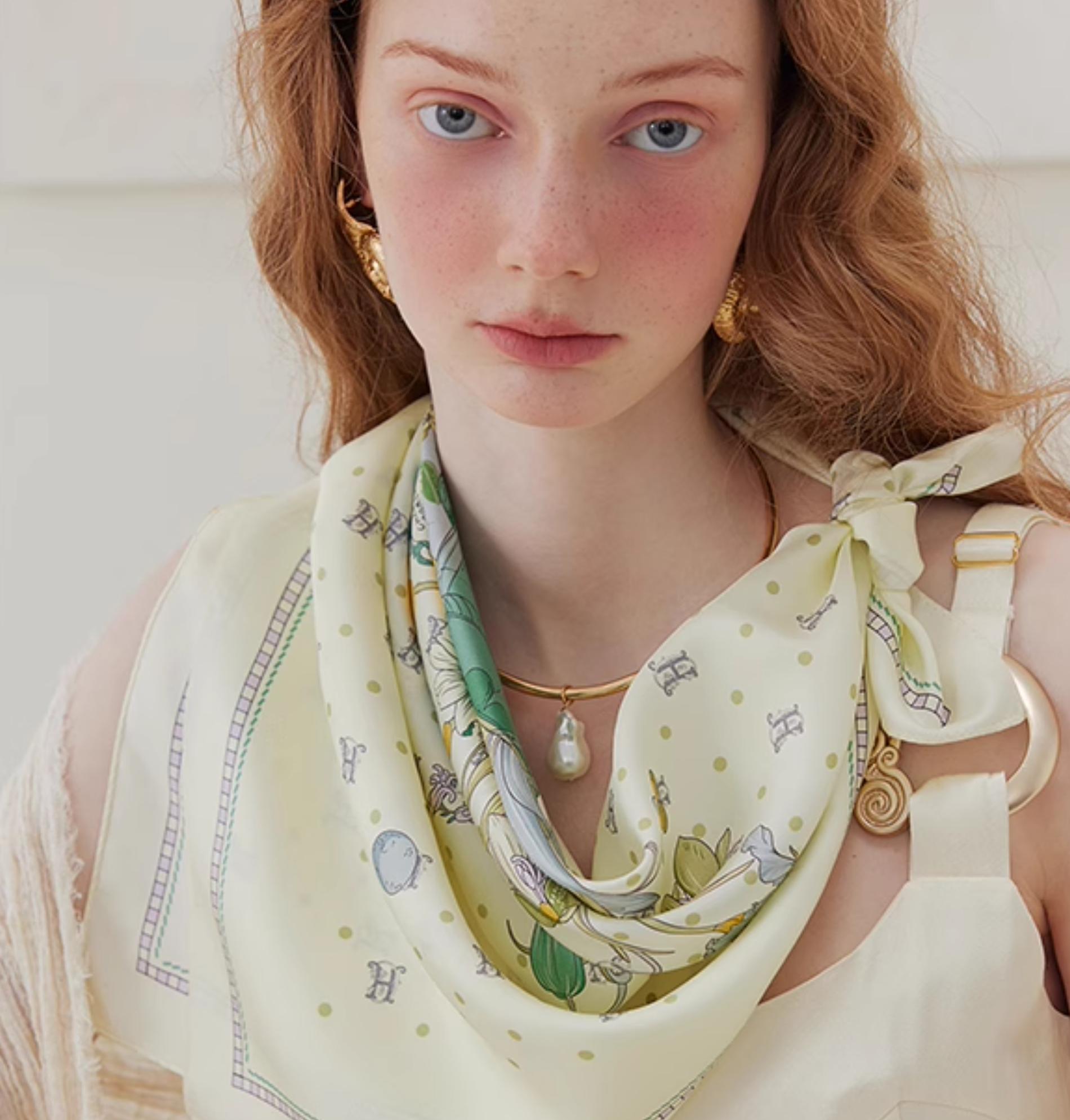 Elegant and luxury silk scarf for women, perfect gift idea – 100% pure silk. Premium fashion.